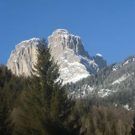 Garni Festil Campitello di Fassa